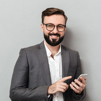 用户某外企项目经理，32岁